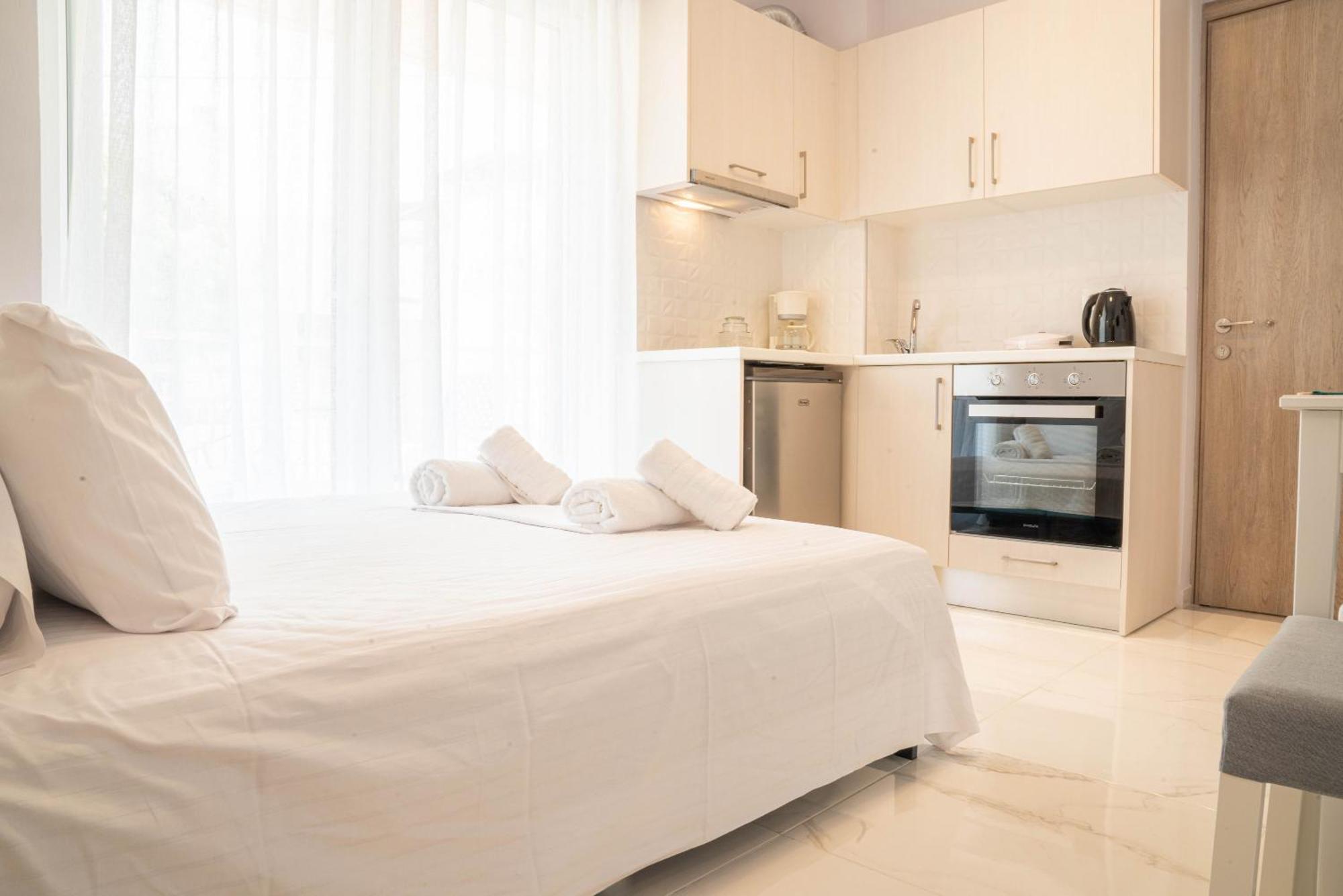 Nufaro Apartments - Rethymno City Center エクステリア 写真