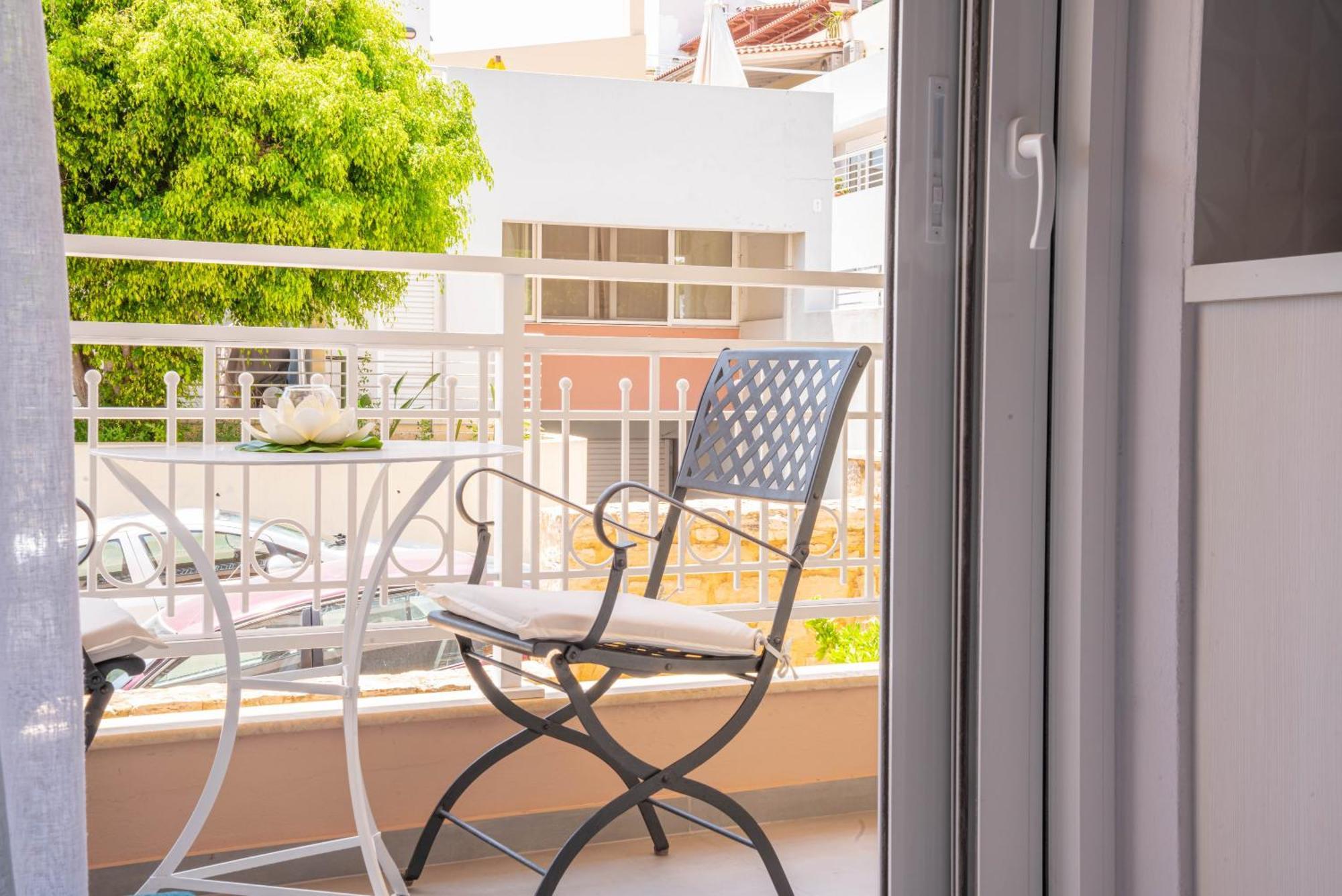 Nufaro Apartments - Rethymno City Center エクステリア 写真