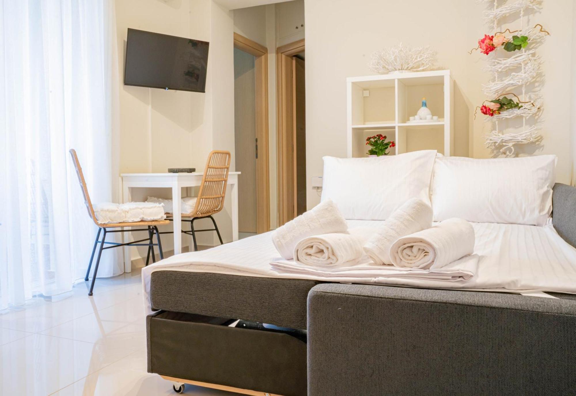 Nufaro Apartments - Rethymno City Center エクステリア 写真